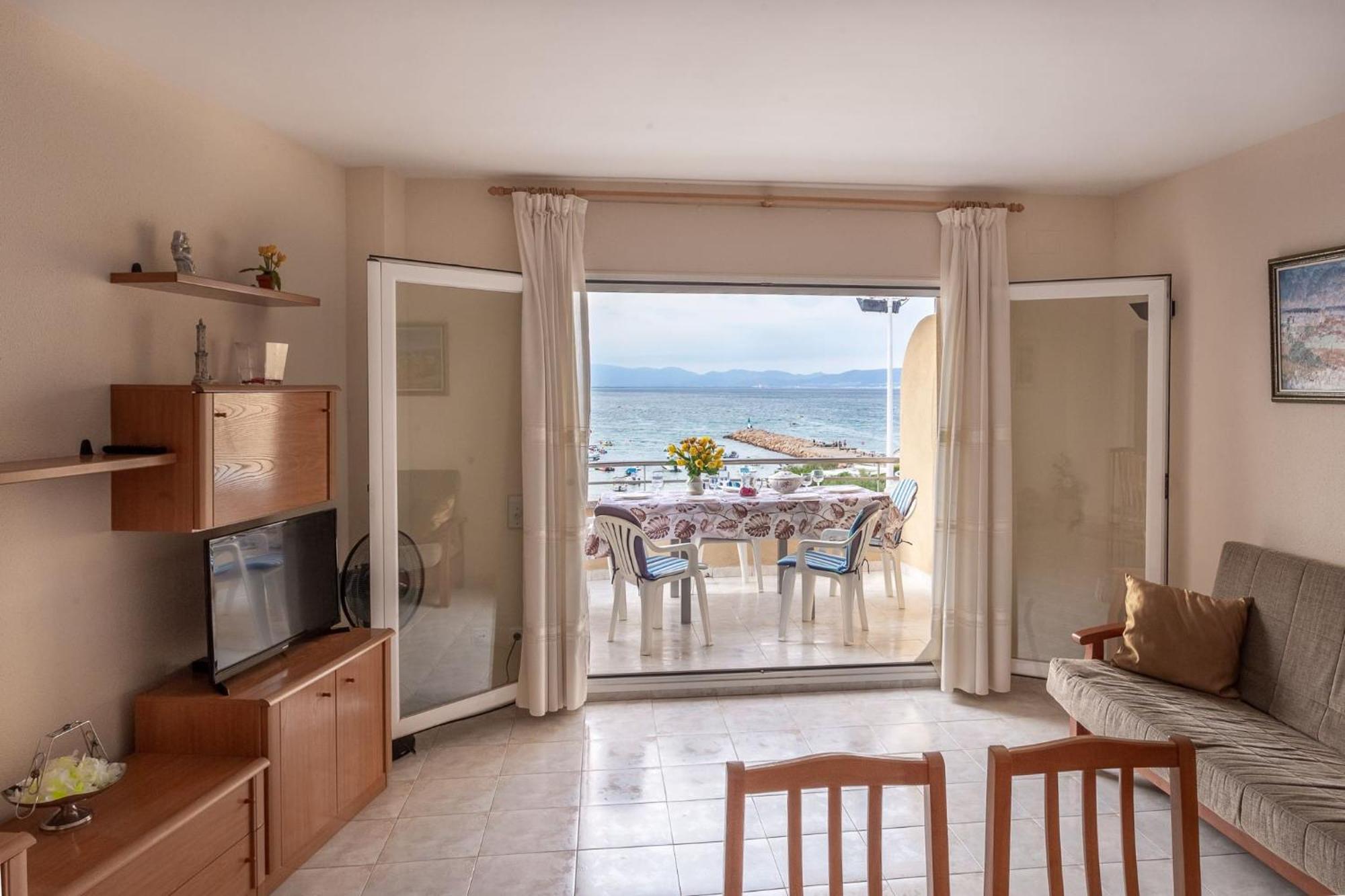 Passeig Del Mar Apartment L'Escala Exterior photo